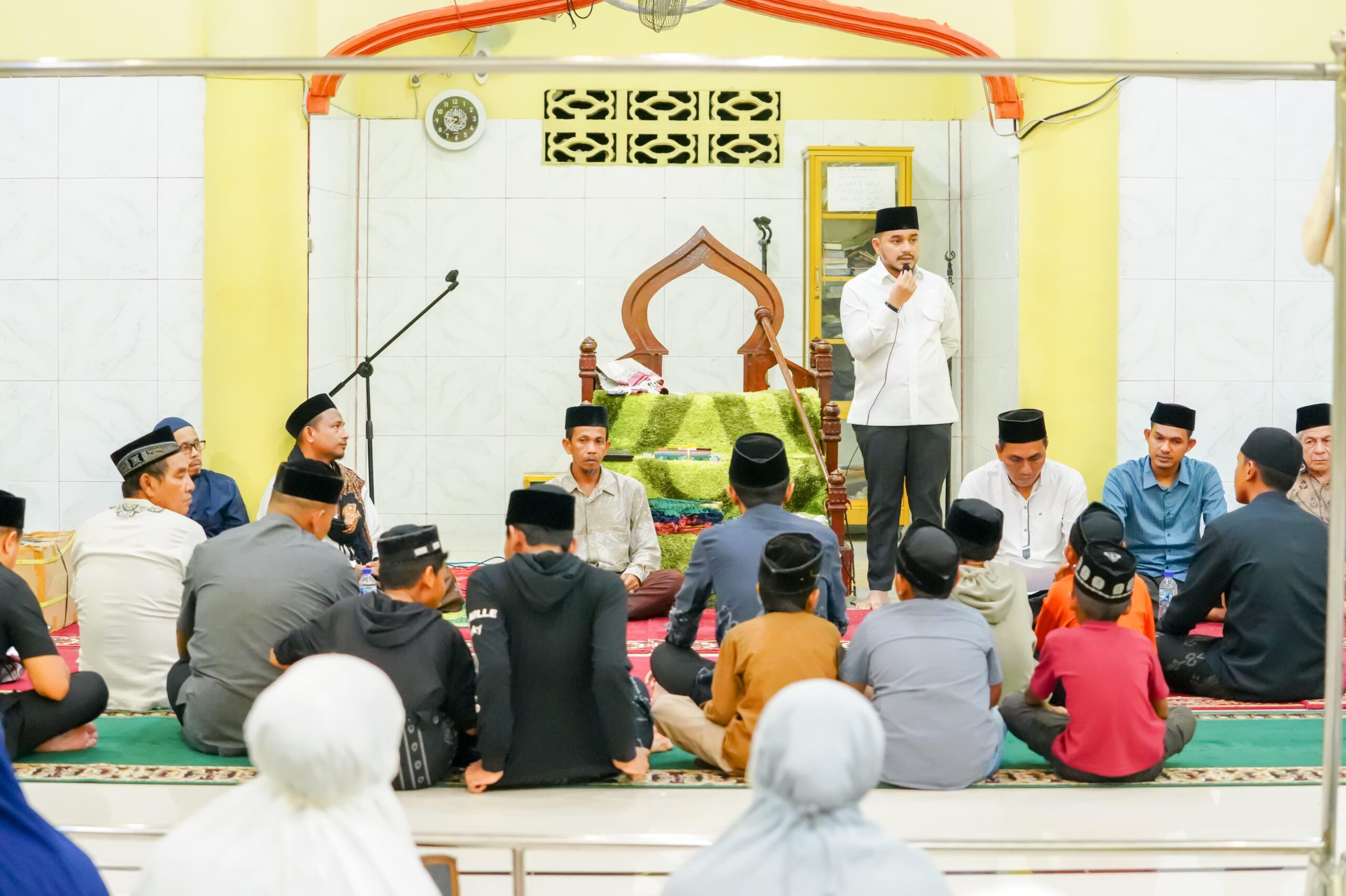 Ketua DPRK Nagan Raya Safari Ramadhan di Masjid Nurul Ikhlas Langkak
