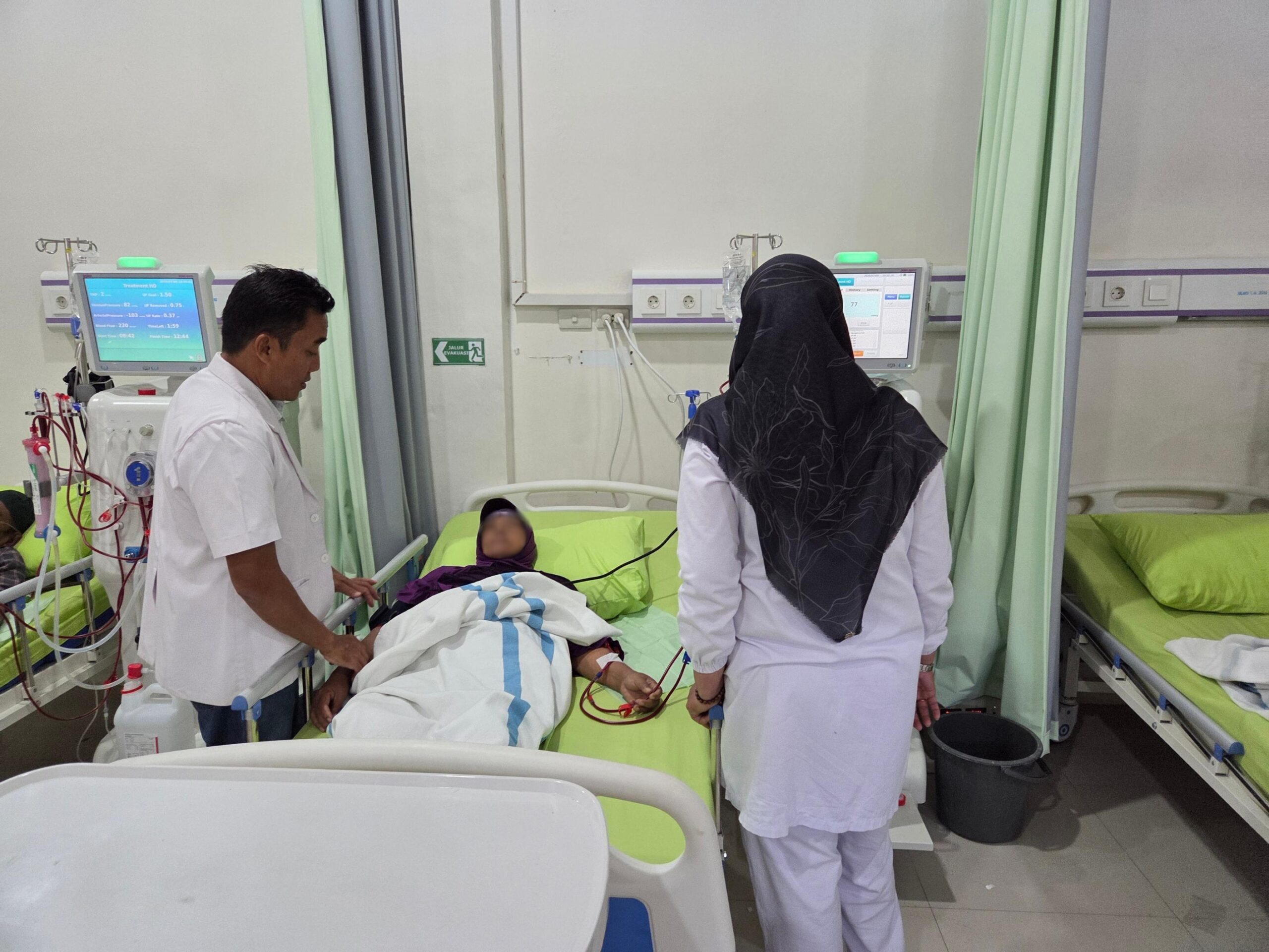 Layanan Hemodialisa RSUD Sultan Iskandar Muda Permudah Akses Cuci Darah bagi Masyarakat Nagan Raya Layanan Hemodialisa RSUD Sultan Iskandar Muda Permudah Akses Cuci Darah bagi Masyarakat Nagan Raya
