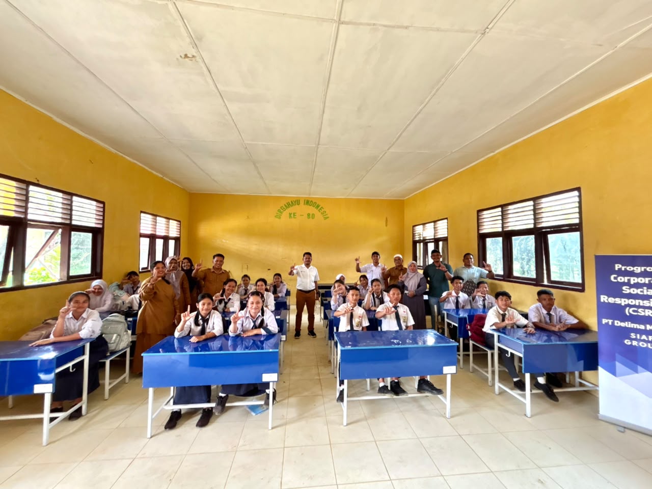 PT Delima Makmur Dukung Pemerataan Pendidikan Melalui Bantuan CSR untuk Dua Sekolah di Aceh Singkil