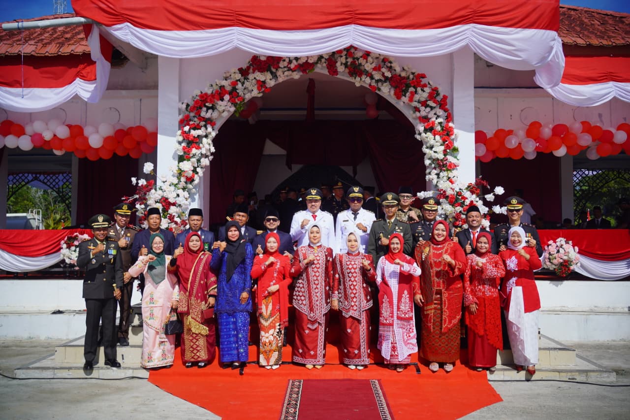 Pemkab Nagan Raya Gelar Upacara Detik-Detik Proklamasi HUT ke-81 Kemerdekaan RI