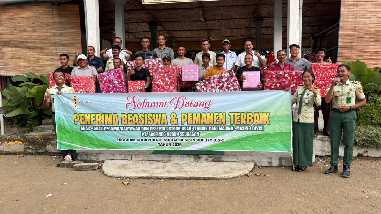 PT Socfindo Seunagan Salurkan Beasiswa untuk 100 Siswa dan Mahasiswa